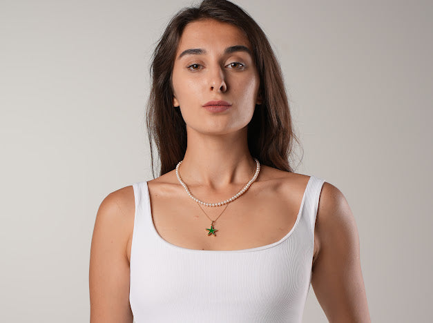 White scoop padded top