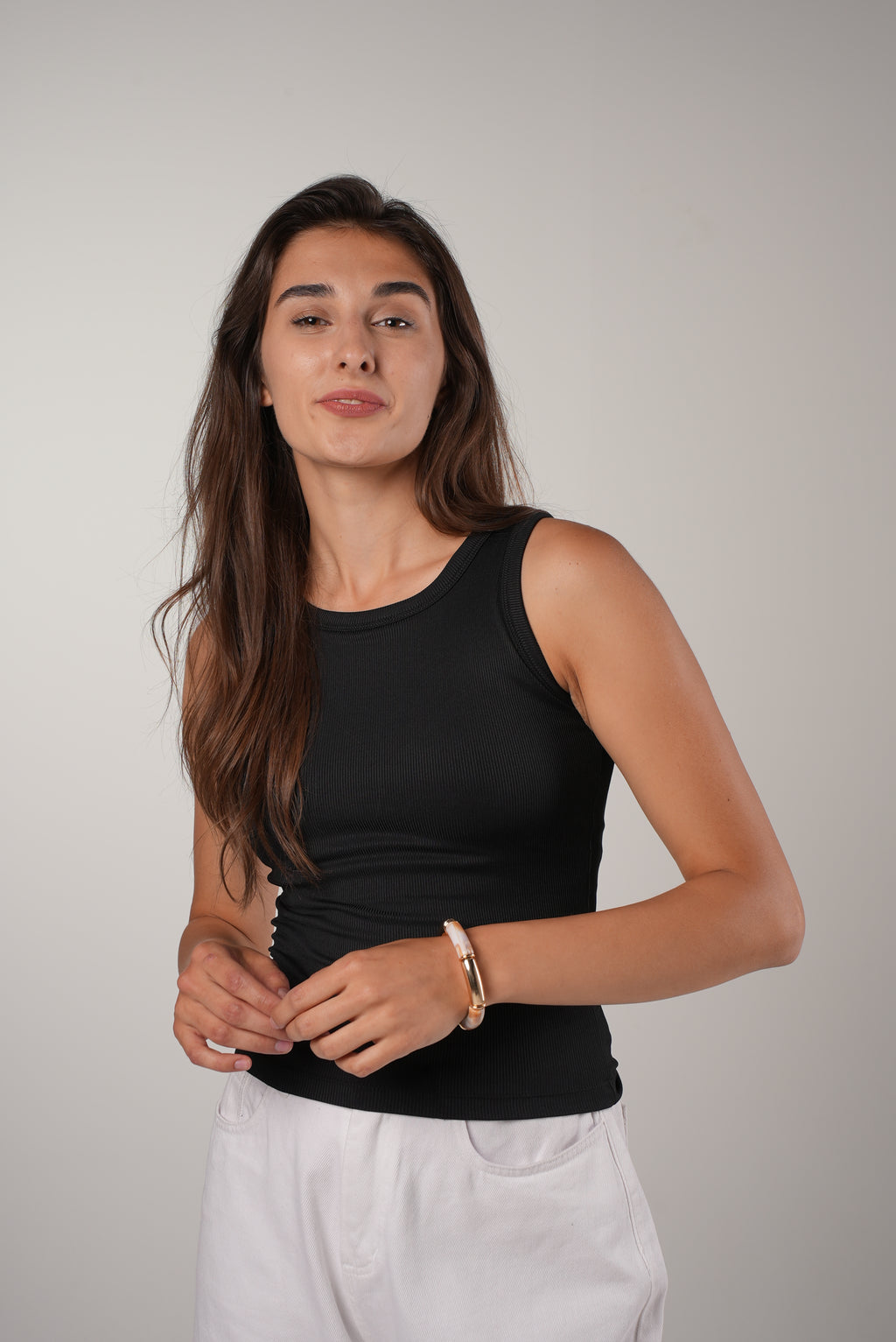 Black crew padded top.