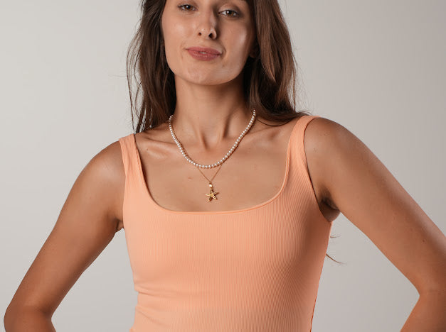 Orange scoop padded top